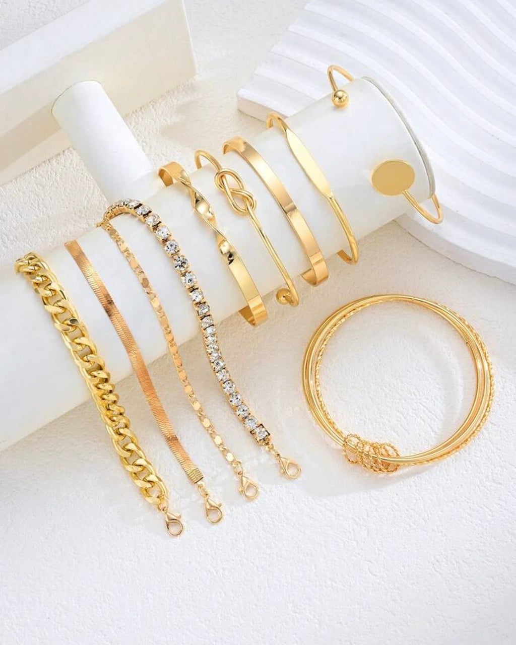 Set de Brazaletes y Pulseras de Alta Gama