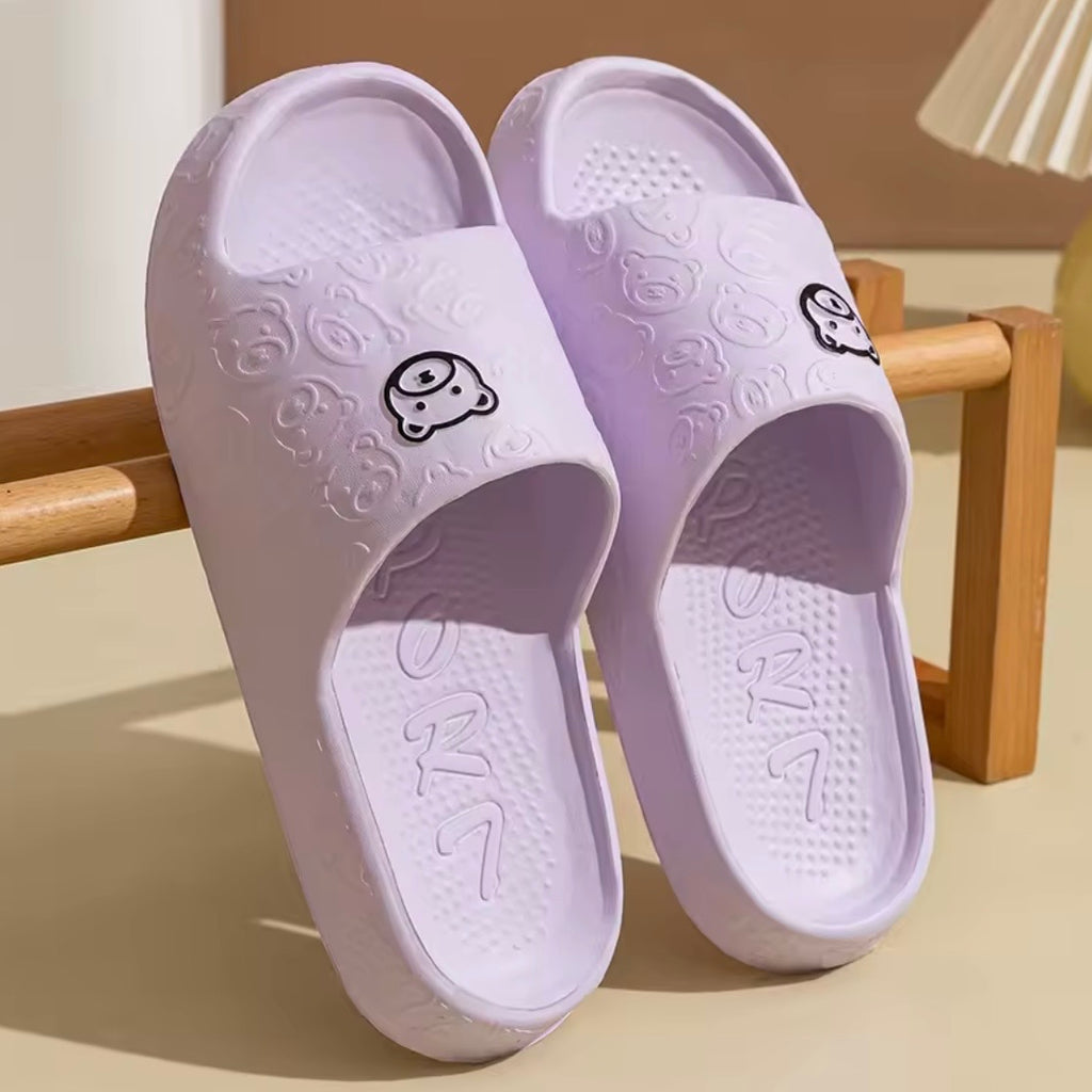 Zapatillas de moda de verano para hombre, sandalias con estampado de osito, baño interior, antideslizantes, suaves, zapatos informales para dormitorio para mujer, pareja
