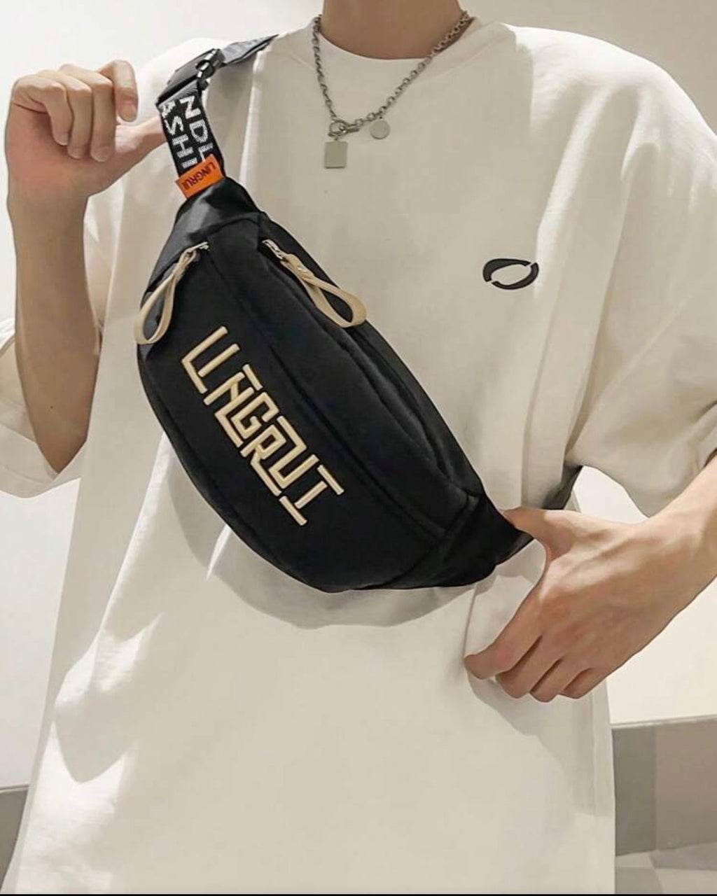 Riñonera Crossbody Urban Pro – Seguridad y Estilo en cada Movimiento