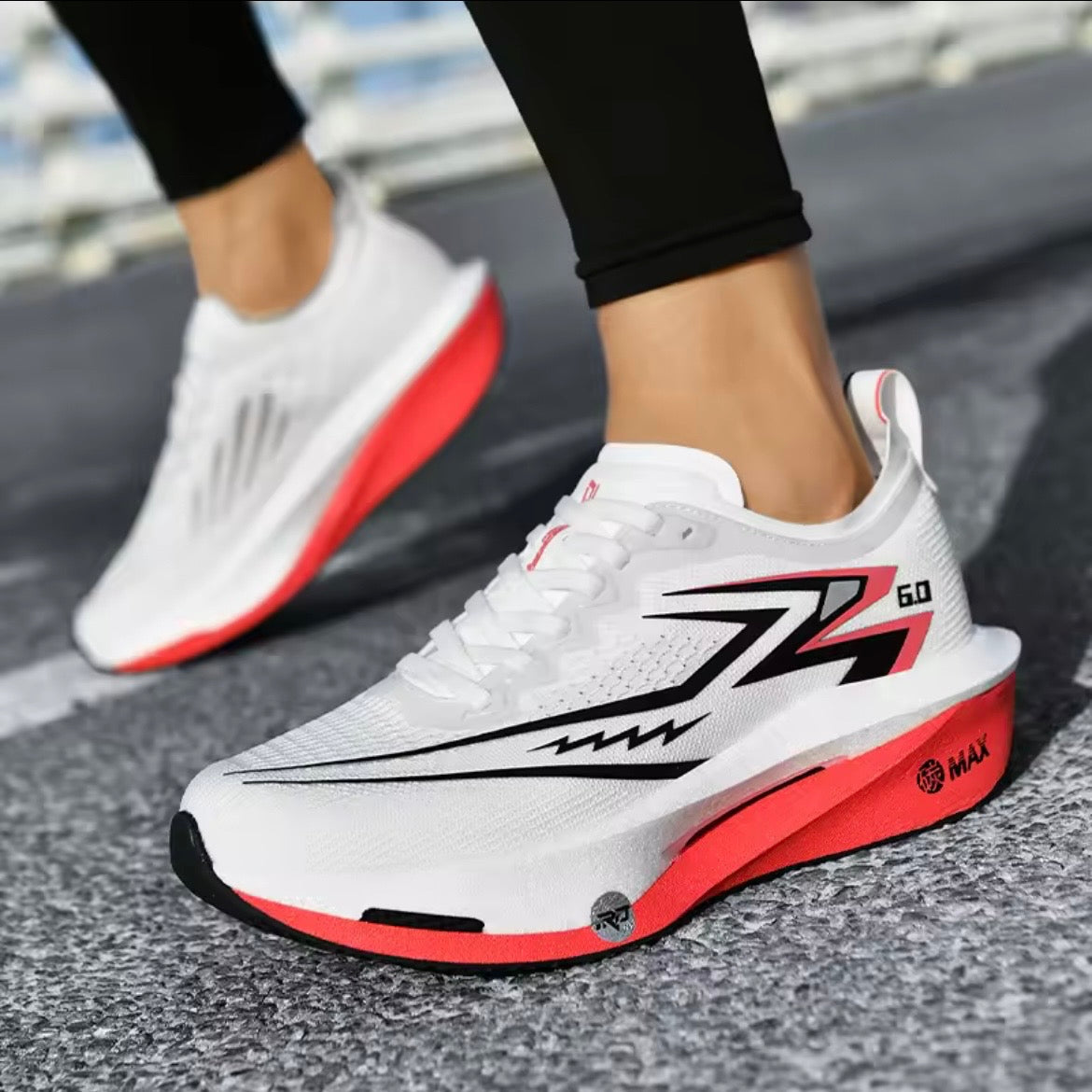 Zapatillas Running Pro Max 6.0 – Velocidad Extrema y Amortiguación de Alto Impacto