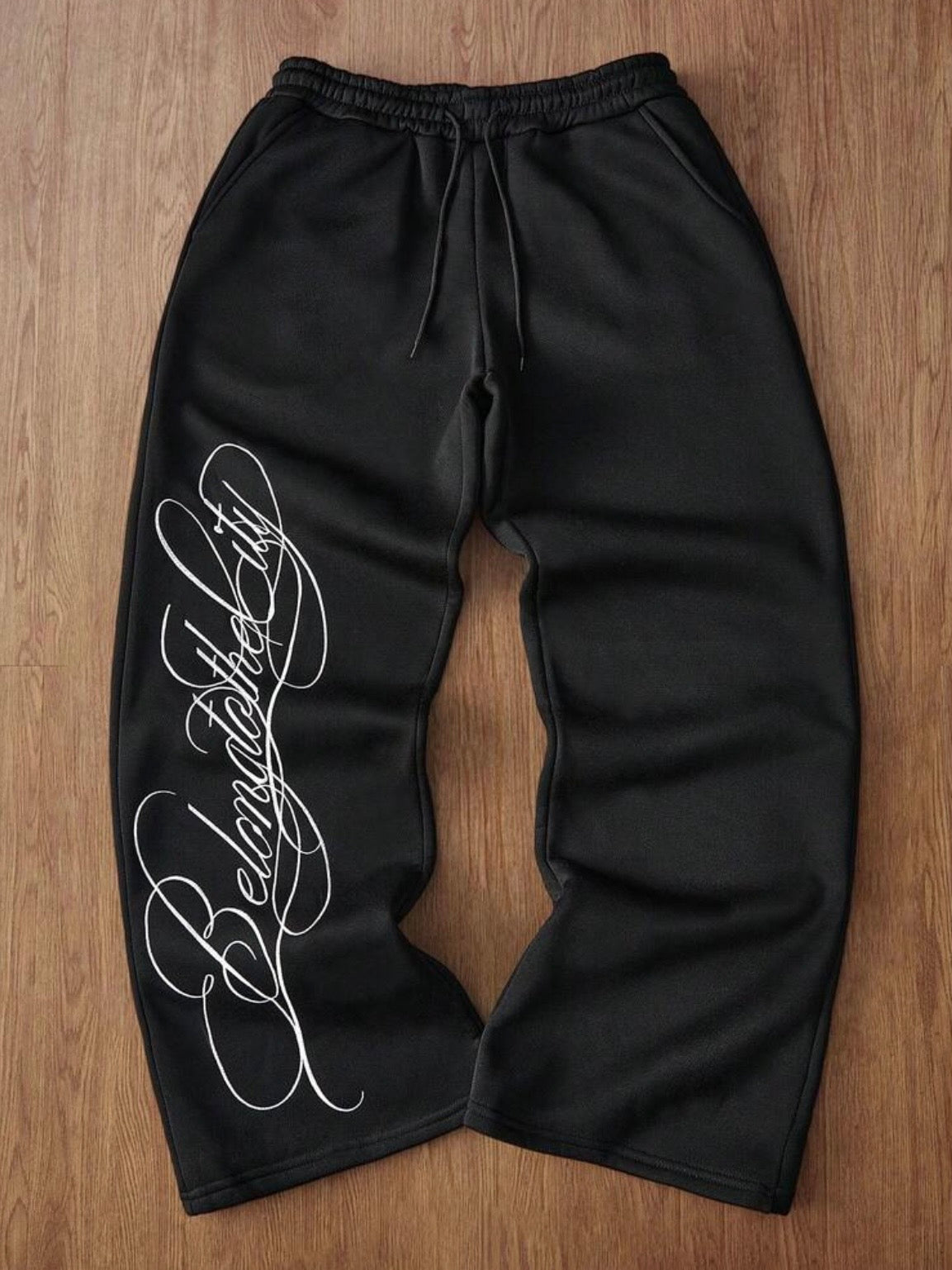 Pantalones "Belong to the City